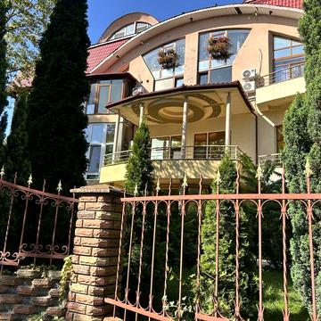 Продаж квартири в елітному будинку