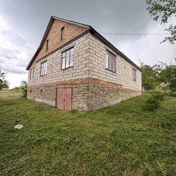 Продам незавершений будинок