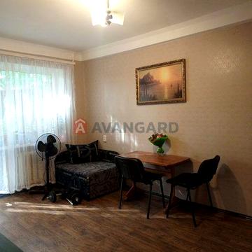 Продаж 3к квартира . Центр