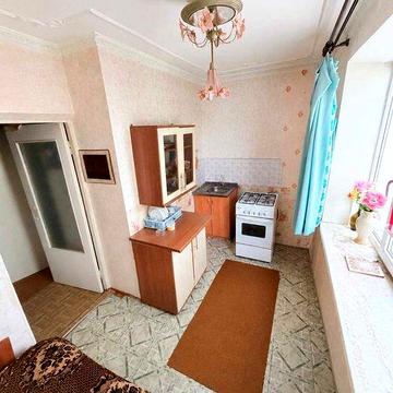 Продам квартира См Безлюдовка Харьковская обл.Метростроителей