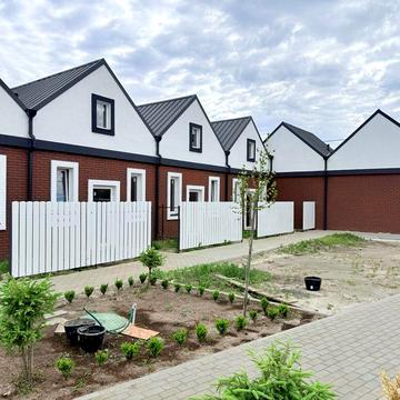Таунхаус 44 м² у Михайлівці-Рубежівці — від $19 000. Одна з найдоступніших пропозицій в регіоні. Третя черга будівництва. Мінімальна Ціна.