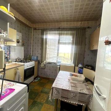 Продам 2-х кімн, вул. Василя Сергієнко (колишня Заднепровська), поверх 5/9, площа 52 кв, ЧЕШКА