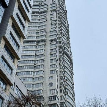 Продаж квартири Кловський узвіз 7 парко місце в ціні ЖК Garnegia Tower