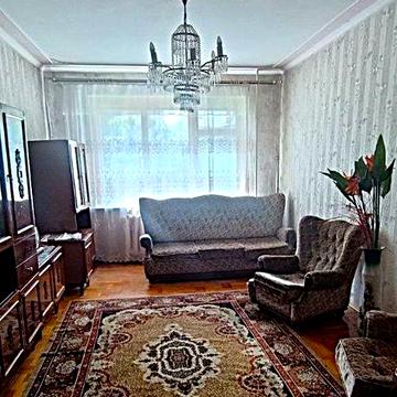 ВЛАСНИК! Без комісії. Продам 3-кімнатну квартиру, парк Олександрія, 68 м²