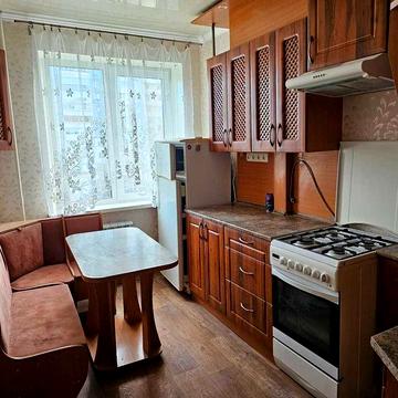 Сдам 2-к квартиру на Коммунаре (Покровский), ул. Максима Дия