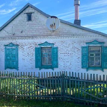 Продам будинок в тихому районі міста