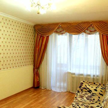Зої Гайдай вул., 7