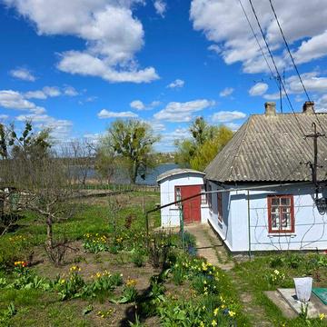 Продам частину будинку в мiстi Тульчин.