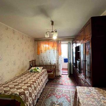 Продається 3 -кімнатна квартира, район 3 - школи