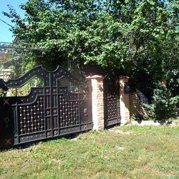 Здається будинок в оренду