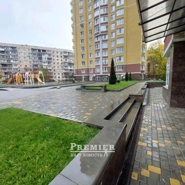 Продам 3 кім в будинку бізнес класу .Кримській бульвар. ЖК Сан Сити