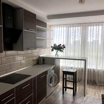 Оренда 1-К квартири метро Харківська Познчки ТРЦ Піраміда Крушельницької 15 ГЕНЕРАТОР ОСББ