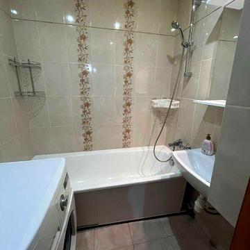 Затишна 2 квартира з меблями і технікою район Белова готова до життяYV
