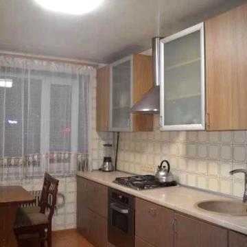 Продам 3комн.квартиру Европейская.проспект Науки.метро Ботанический сад.