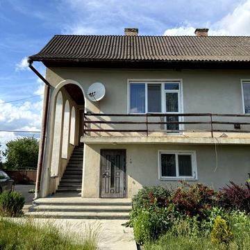 Будинок на 180 кв біля Івано  франківська