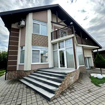 Сучасний будинок 240 м² на ділянці 12 соток Біла Церква