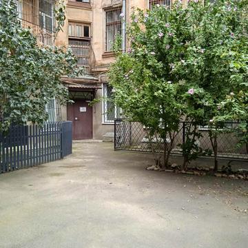 Велика Арнаутська вул., 93