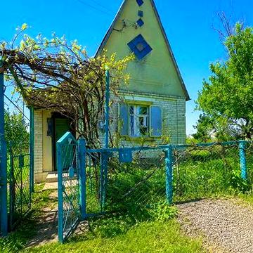 Продаж дачного будинку в Озерном