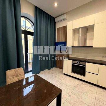 Продаж 2к квартири 61.8 кв. мікрорайон Липки, район Печерська. метро Кловська на вул. Шовковична