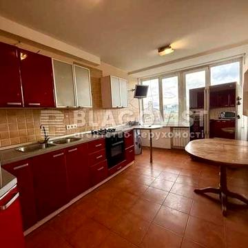 Продаж 4-кімнатної квартири, Центр, вул. Гоголівська 27 Золоті Ворота