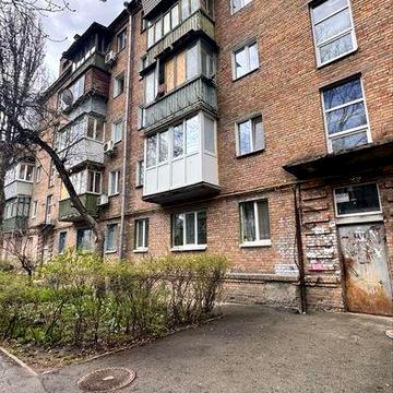 Без комісії !! Продаж 2к з ремонтом р-н Відрадний