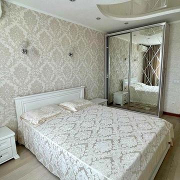 Без % продам 3К з ремонтом 82м2 Межова 23Б поруч з ТРЦ Ретровіль, Варшавським Подільський район Виноградар пр Свободи