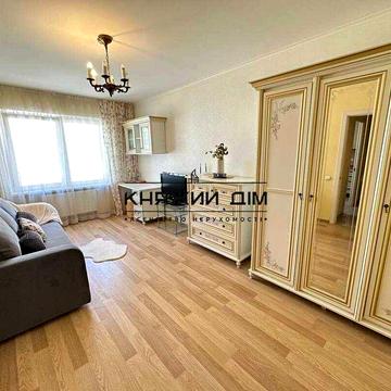 єГенератор! Продаж 1к. квартири , метро Осокорки 10хв. Код 21145430