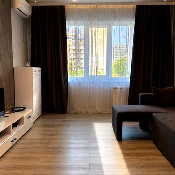 Продам 3-кімнатну квартиру Маяковського 21А , резервне живлення 4 кВт | Троещина
