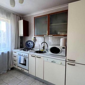 Продаж 2-к квартири по вул. Мечнікова 7а, р-н печерський, м. Кловська