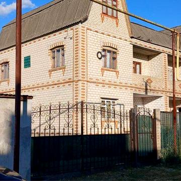 Продається приватний будинок