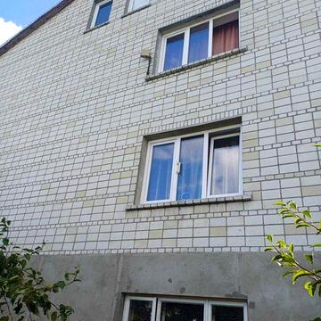 ПРОДАЖ триповерхового будинку у Царському селі