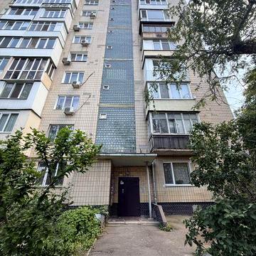 3 кімнатна простора квартира в Аркадії вулиця Тіниста 10