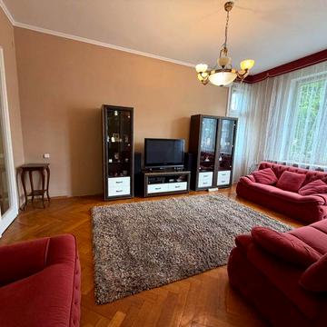 Оренда 4-кімнатної квартири вул. Костя Левицького 126 м2
