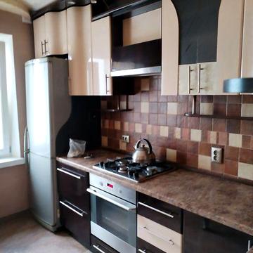 Ближні Гречани 3  кімнатна квартира