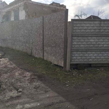 Продам приватизований будинок під реконструкціїю