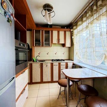 Продаж 3 кім квартири з і/о. Без комісіі .