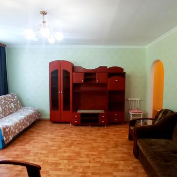 Вокзальна вул., 23