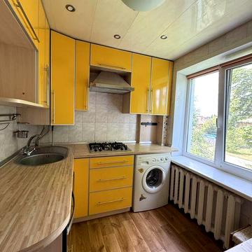 Продам 3-кімнатну квартиру з меблями 11 школа Полтава Акваарена 45 000 $