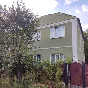 Продається житловий двоповерховий будинок