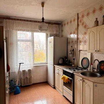 3-комнатная квартира в Приморском районе