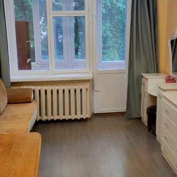 Здам 1к квартиру, 2/5 цегла, пр. Космонавтів, Без Комісії