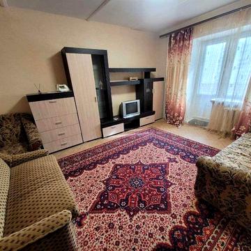 Здається вперше 1- к.квартира по пр.Бажана 26