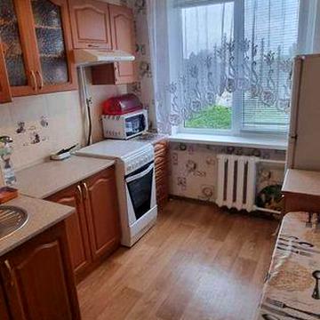 Сдам 2х ком.Марсельская/Крымская-9000грн.