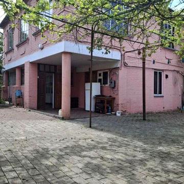 Будинок з річкою на 75 сотках землі
