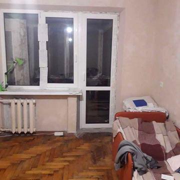 Продается двухкомнатная квартира в центре ул. Скифская