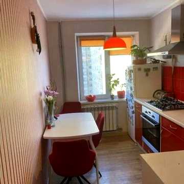 Продаж 3к Квартира Слави бульвар