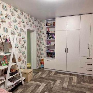 Продам 3х комнатную квартиру на пр. Героев Харькова               АЕ