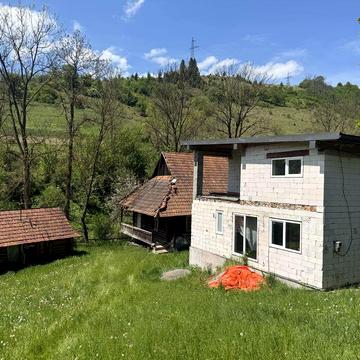 Продаж якісного будинка у с. Канора в горах Карпати