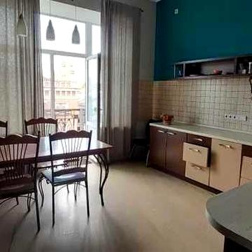 Продаж квартири.