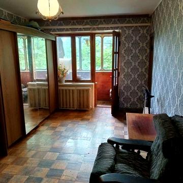 3хкімнатна квартира , довгостроково. Відрадний.